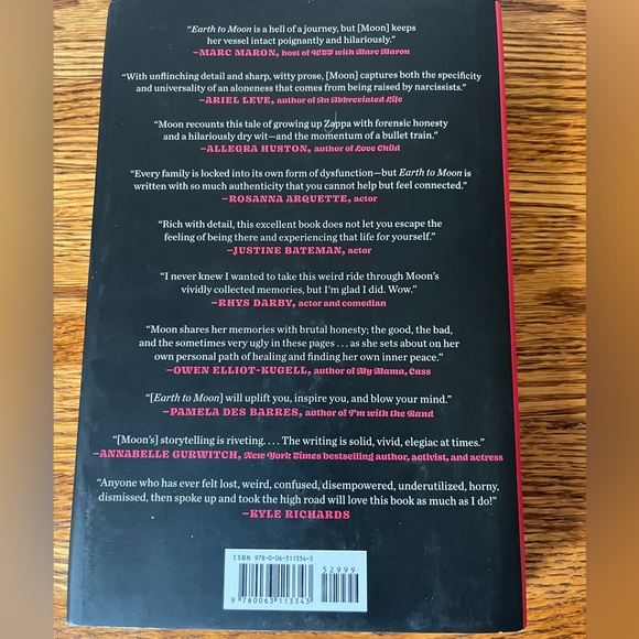 Book: Earth to Moon, a memoir by Moon Unit Zappa - Picture 4 of 4